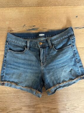 NWOT Old Navy Jean Shorts, 6